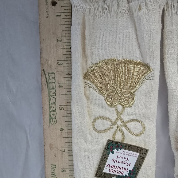 VTG Christmas Holiday (2) Fringed Hand Guest Towel Bells 11" x 18" Fingertip - Picture 7 of 8